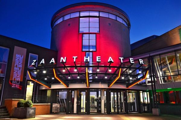 medium-zaantheater-in-zaandamfe69975d-5435-aaf8-334a-aec2912a6085BD5EA511-EB23-A86B-CF0E-64467827B2A7.jpg